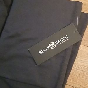 NWT- Belly Bandit Mother Trucker Leggings